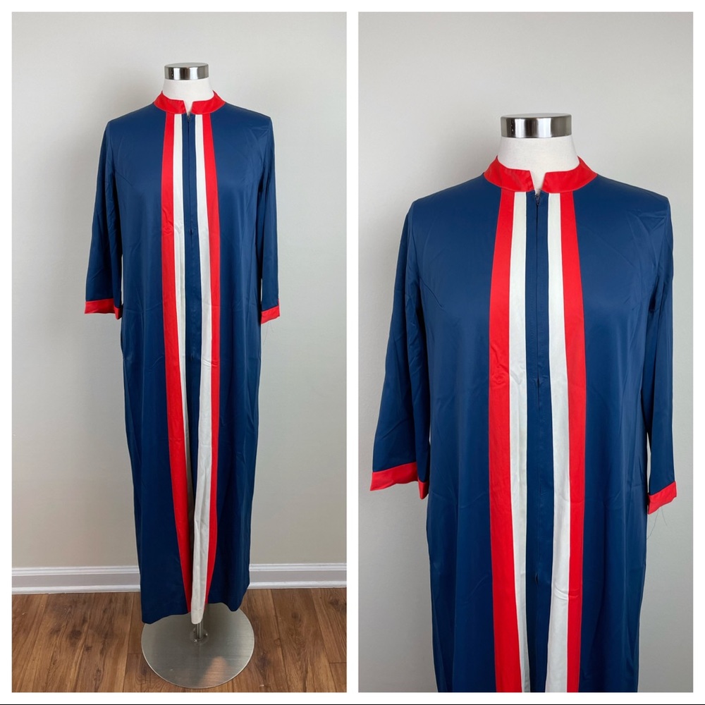 Vintage JCPenny Loungewear Blue Red White Stripe Long Maxi Gown Women Small